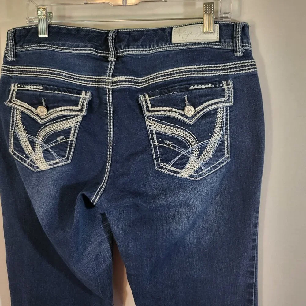 Ariya Jeans Women's Embellished Whisker Faded Jeans Size 15/16 Blue - Picture 9 of 15